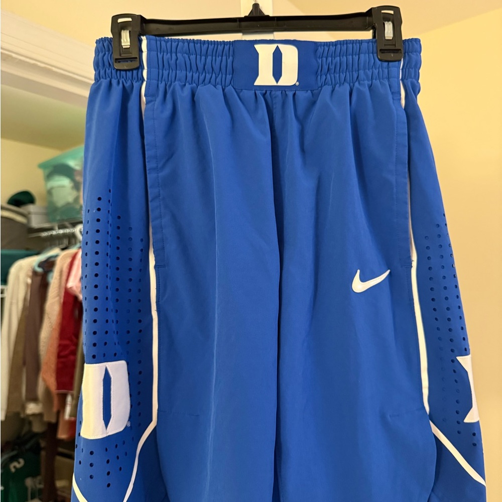 DUKE BLUE DEVILS BUNDLE - Picture 15 of 16